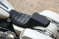 Mustang 75239GM | Squareback™ One-Piece, 2-Up for Harley-Davidson FL Touring 2008-2025*